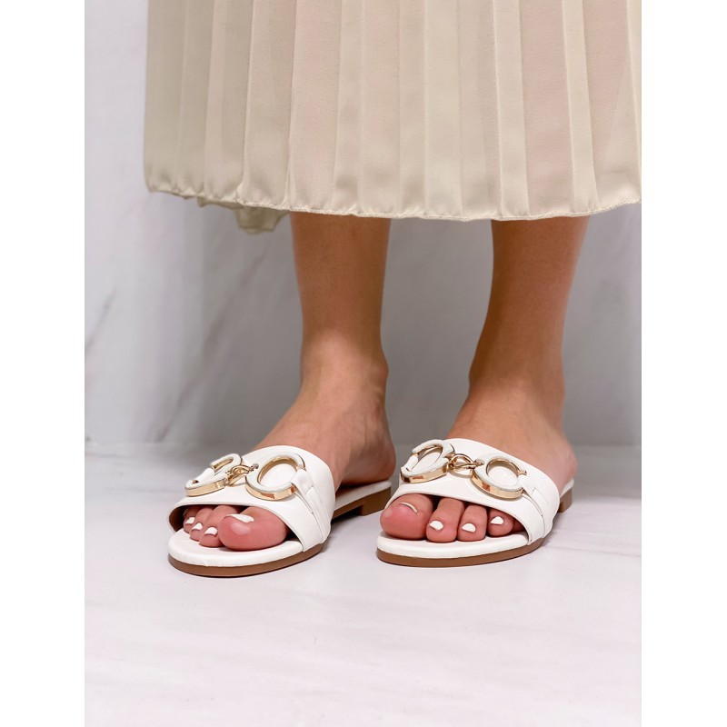 lacets de baskets